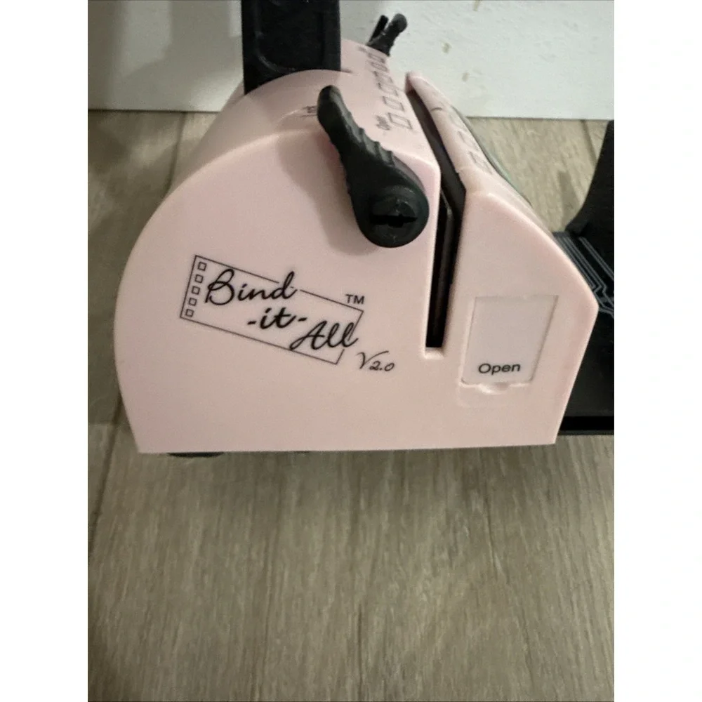 Zutter Bind it All V2.0 Pink Scrapbooking Binder Punch Bind Machine Arts Crafts